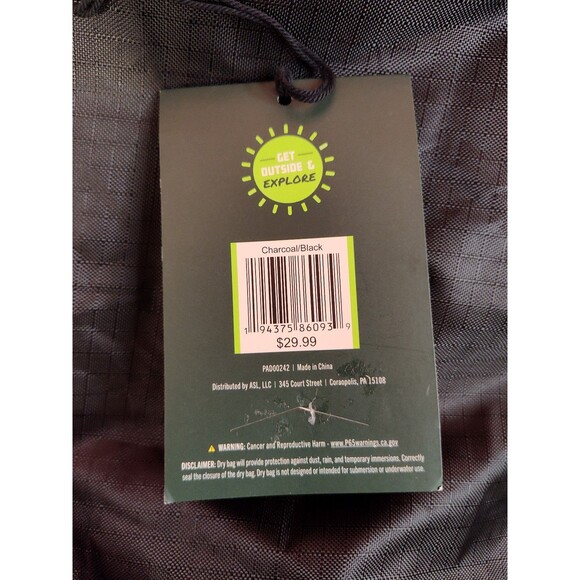 Quest Water Resistant Backpack 30L Black Gray - Picture 7 of 7